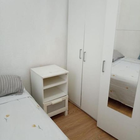 Апартаменты Apartamento En Francos Rodriguez, Junto A Bravo Murillo Мадрид Экстерьер фото