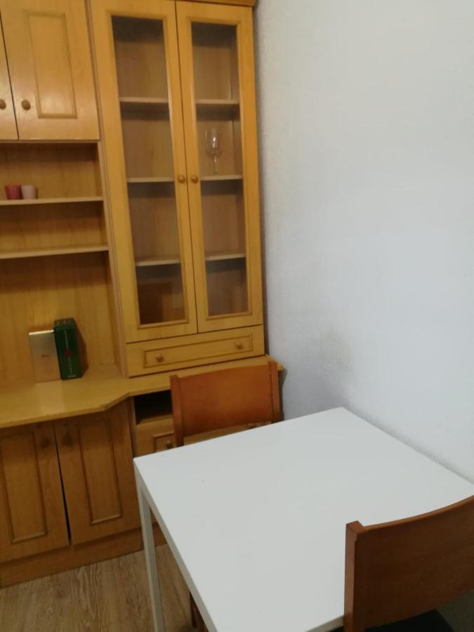 Апартаменты Apartamento En Francos Rodriguez, Junto A Bravo Murillo Мадрид Экстерьер фото